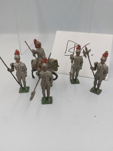 Vintage lead toy - lead, soldiers