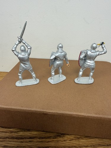 Vintage lead knights 3 - vintage,
