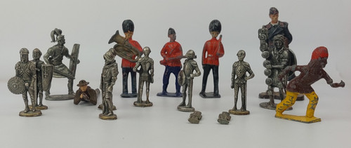 Vintage lead toy soldiers job - toy,