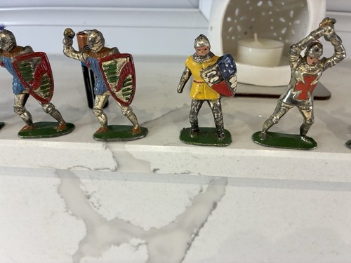 Vintage lead mounted - vintage, knights